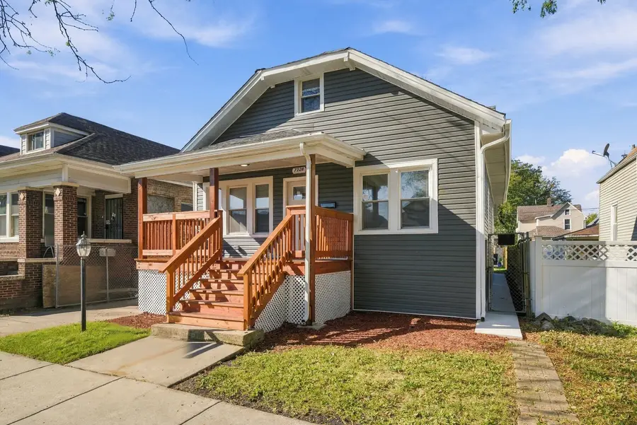 7228 S Hermitage Avenue, Chicago, IL 60636 - #3