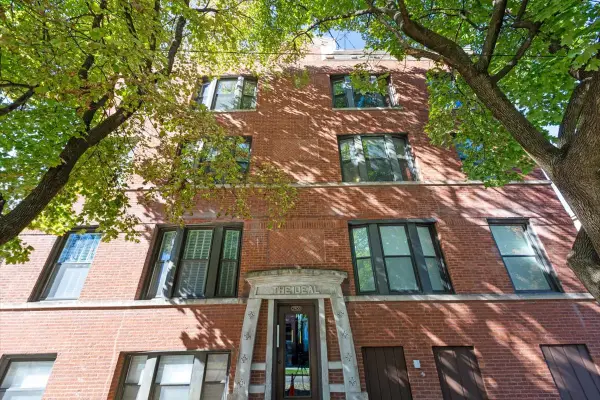 2900 N Troy Street #A3, Chicago, IL 60618