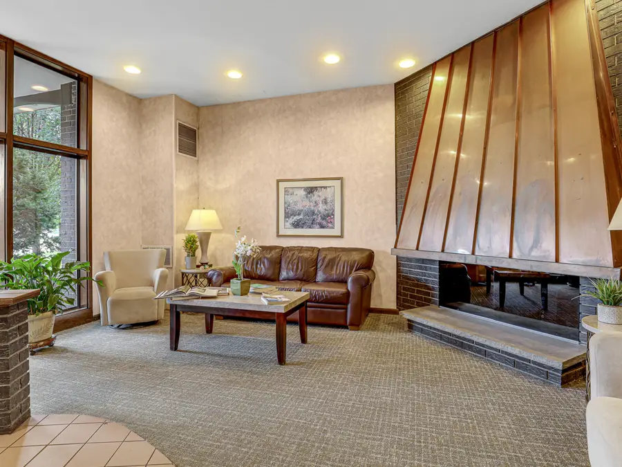 4840 Foster Street #105, Skokie, IL 60077 - #2