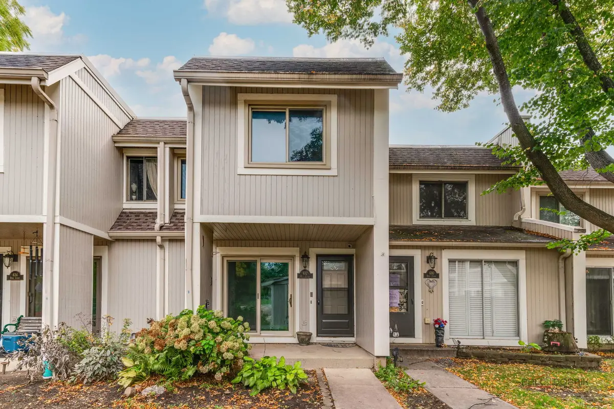 632 Dove Court, Grayslake, IL 60030 - #1