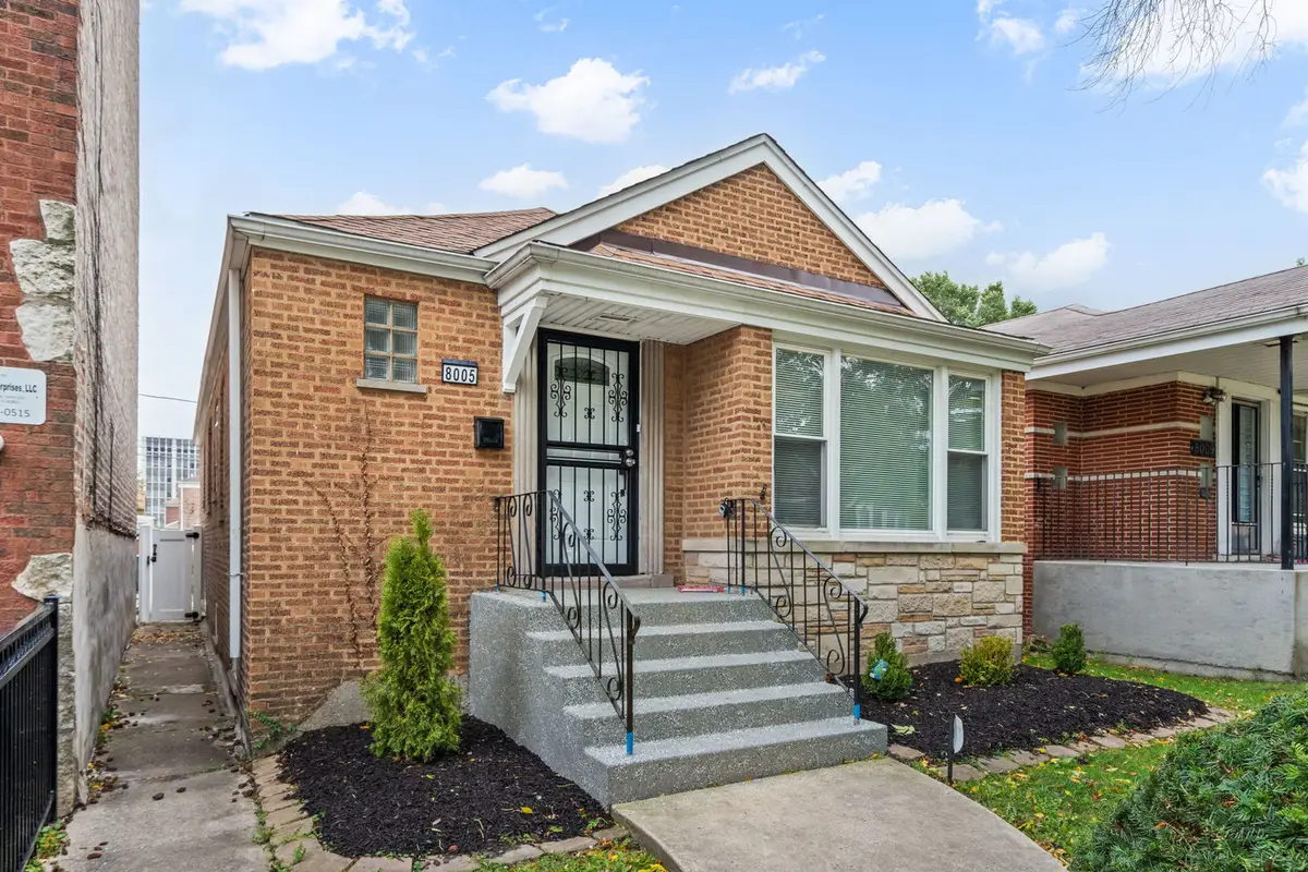 8005 S Campbell Avenue, Chicago, IL 60652 - #1
