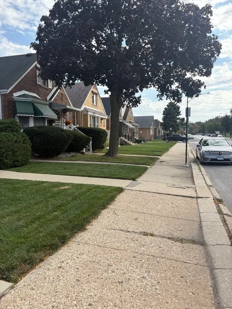 8543 S Damen Avenue, Chicago, IL 60620 - #3
