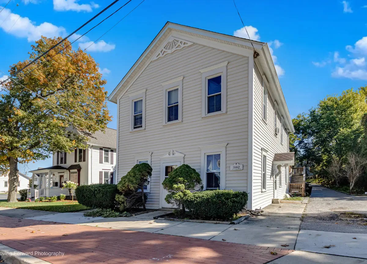 327 Jefferson Street, Algonquin, IL 60102 - #1