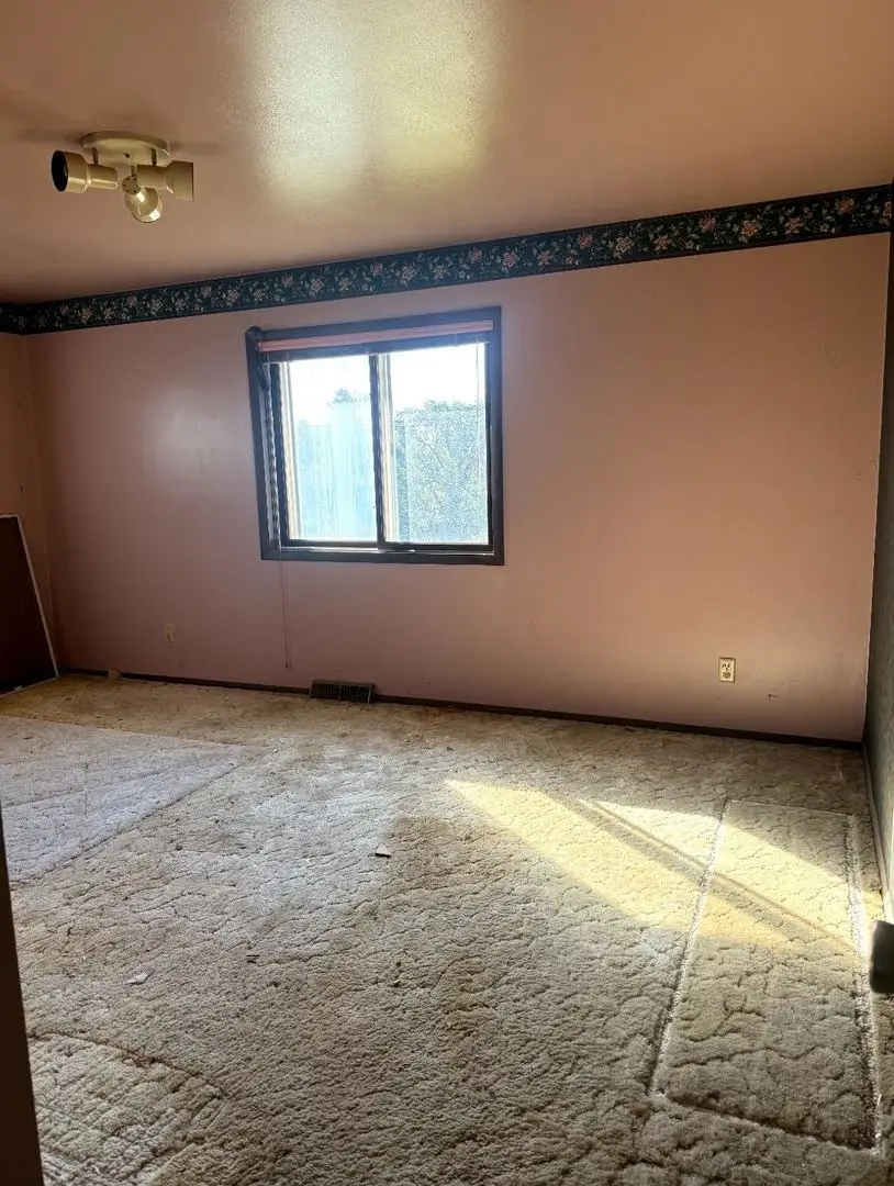 2418 Alton Road, McHenry, IL 60050 - #3