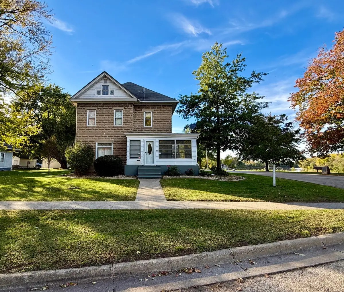 102 Park Avenue, Prophetstown, IL 61277 - #1