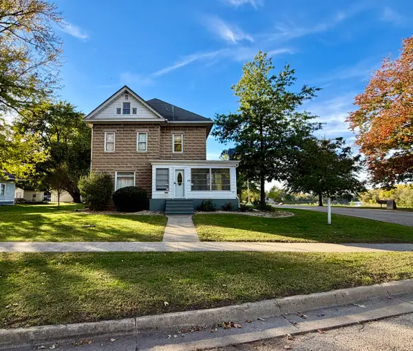 102 Park Avenue, Prophetstown, IL 61277
