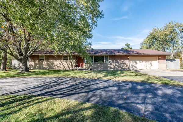 11850 W 29th Street, Beach Park, IL 60099