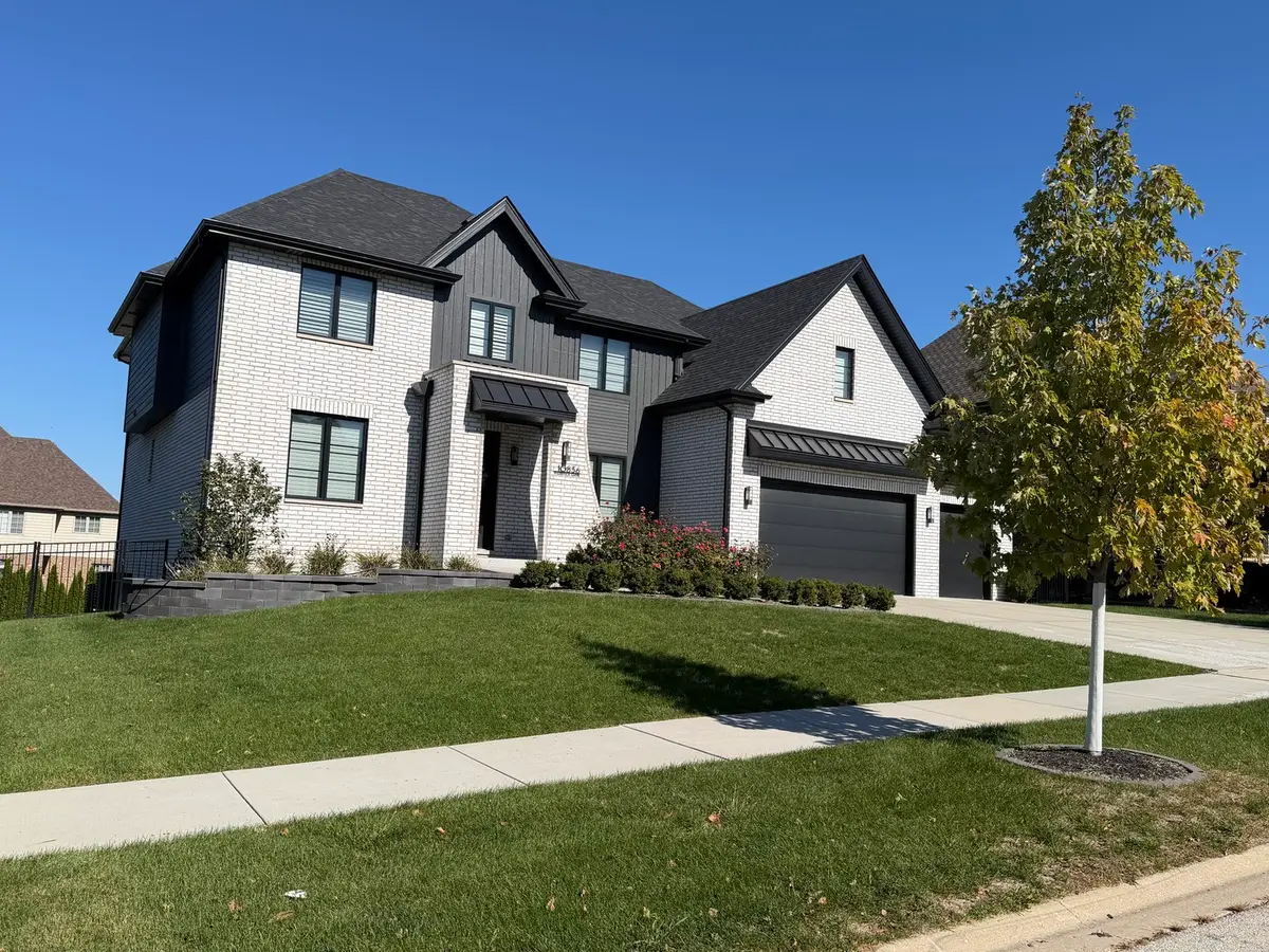 10836 Warwick Lane, Orland Park, IL 60467 - #1