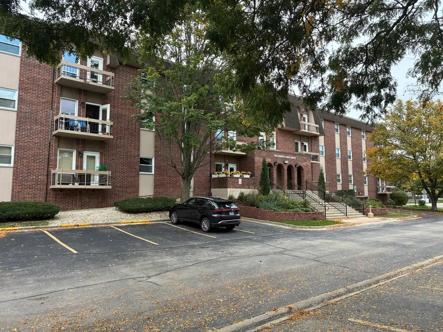 1501 Darien Lake Drive #307, Darien, IL 60561 - #2
