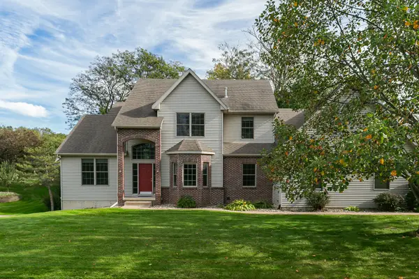 108 S Barrington Drive, Hampton, IL 61256