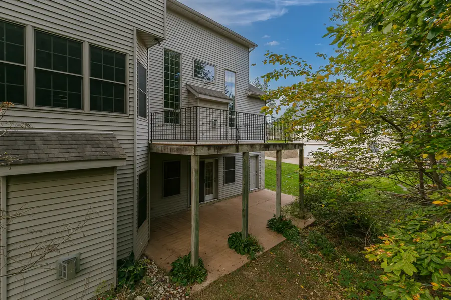 108 S Barrington Drive, Hampton, IL 61256 - #3