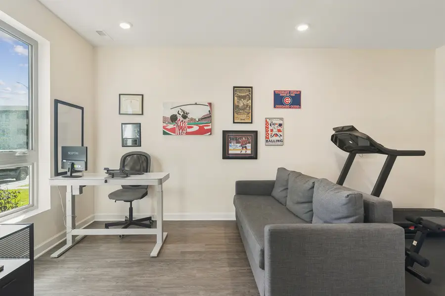 40 S Highland Avenue, Arlington Heights, IL 60005 - #3