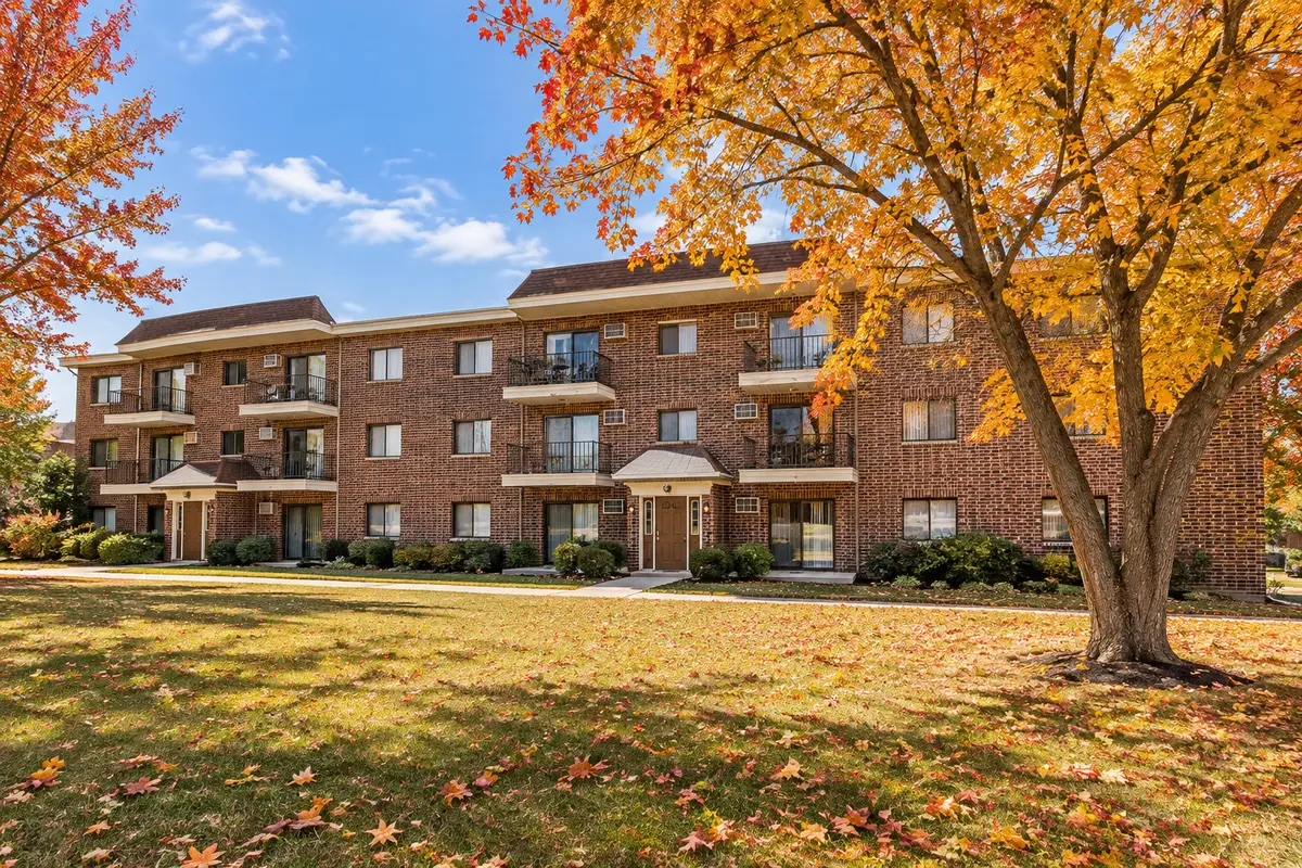 962 N Rohlwing Road #101B, Addison, IL 60101 - #1