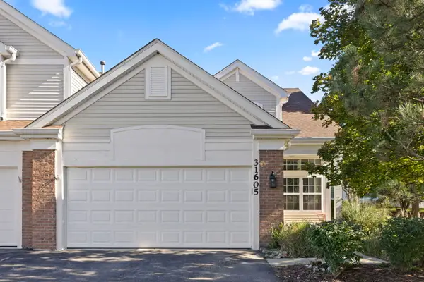 31605 Kline Circle, Warrenville, IL 60555