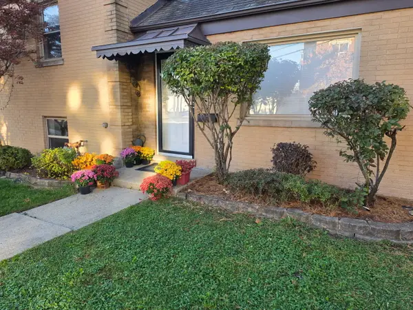 3519 Maple Avenue, Brookfield, IL 60513