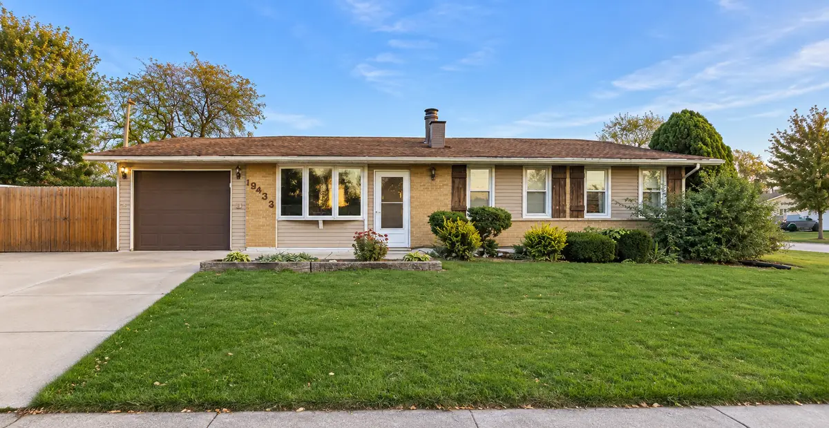 19439 Beechnut Drive, Mokena, IL 60448 - #1