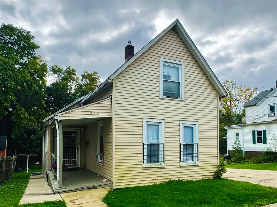 715 Bluff Street, Waukegan, IL 60085 - #2