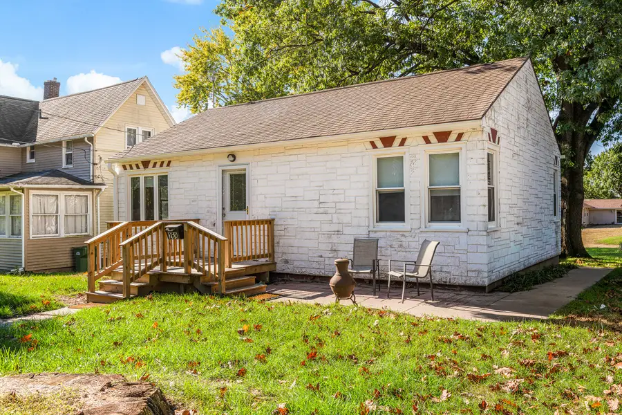 269 21st Place, Clinton, IA 52732 - #2