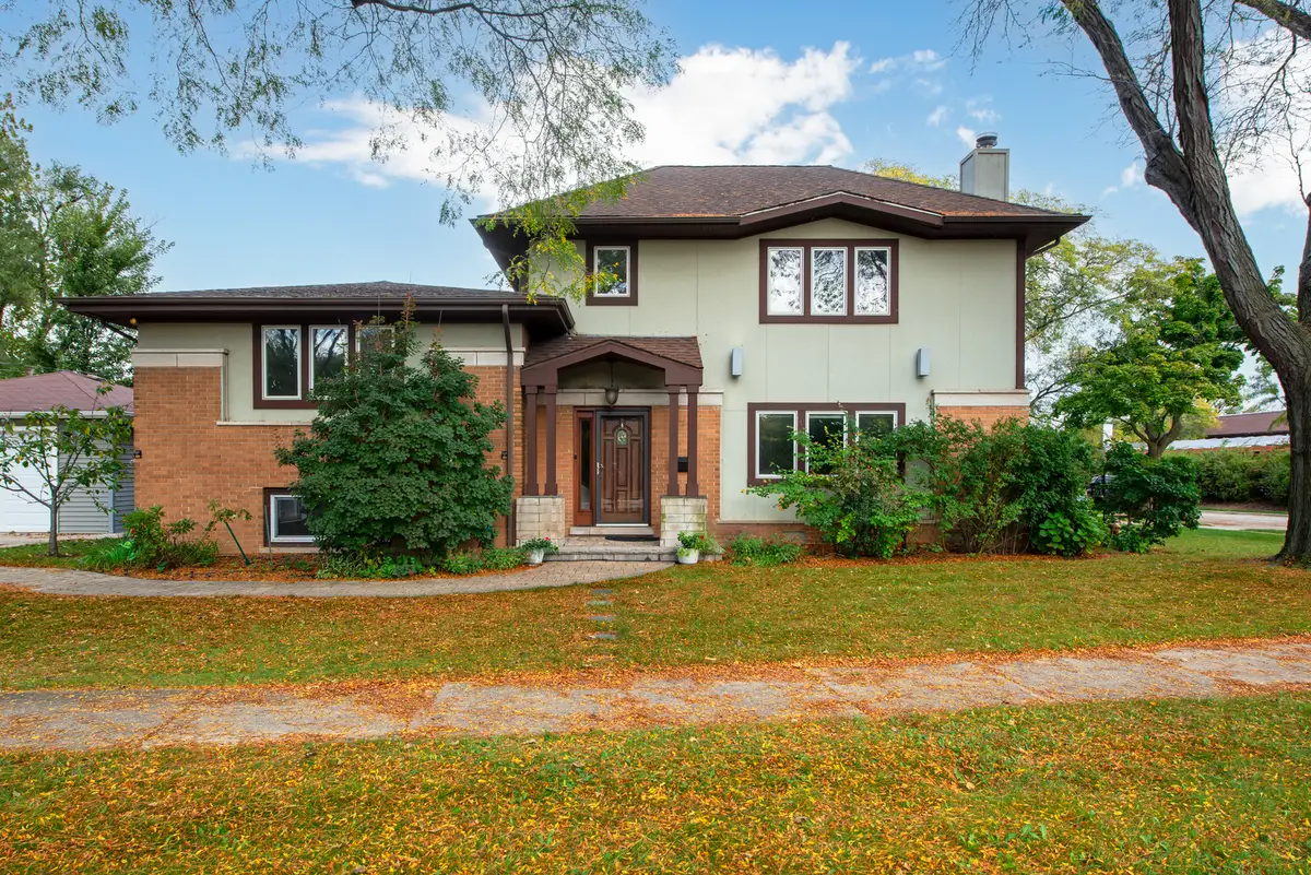 301 Kilpatrick Avenue, Wilmette, IL 60091 - #1