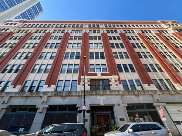 732 S Financial Place #410, Chicago, IL 60605