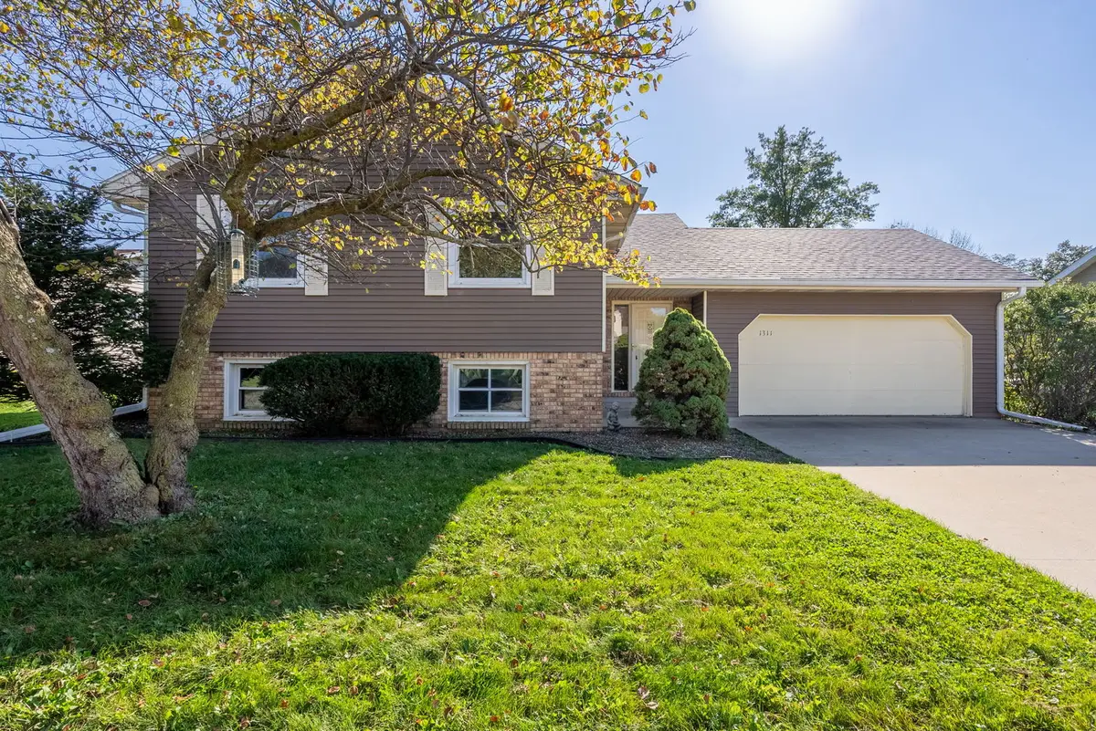 1311 Elm Court, De Witt, IA 52742 - #1