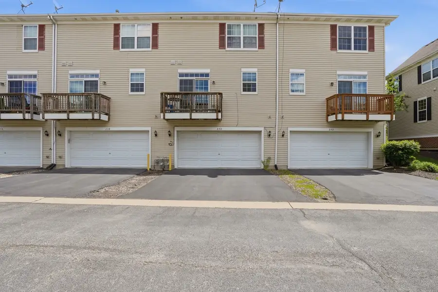 240 S Alder Creek Drive, Romeoville, IL 60446 - #3