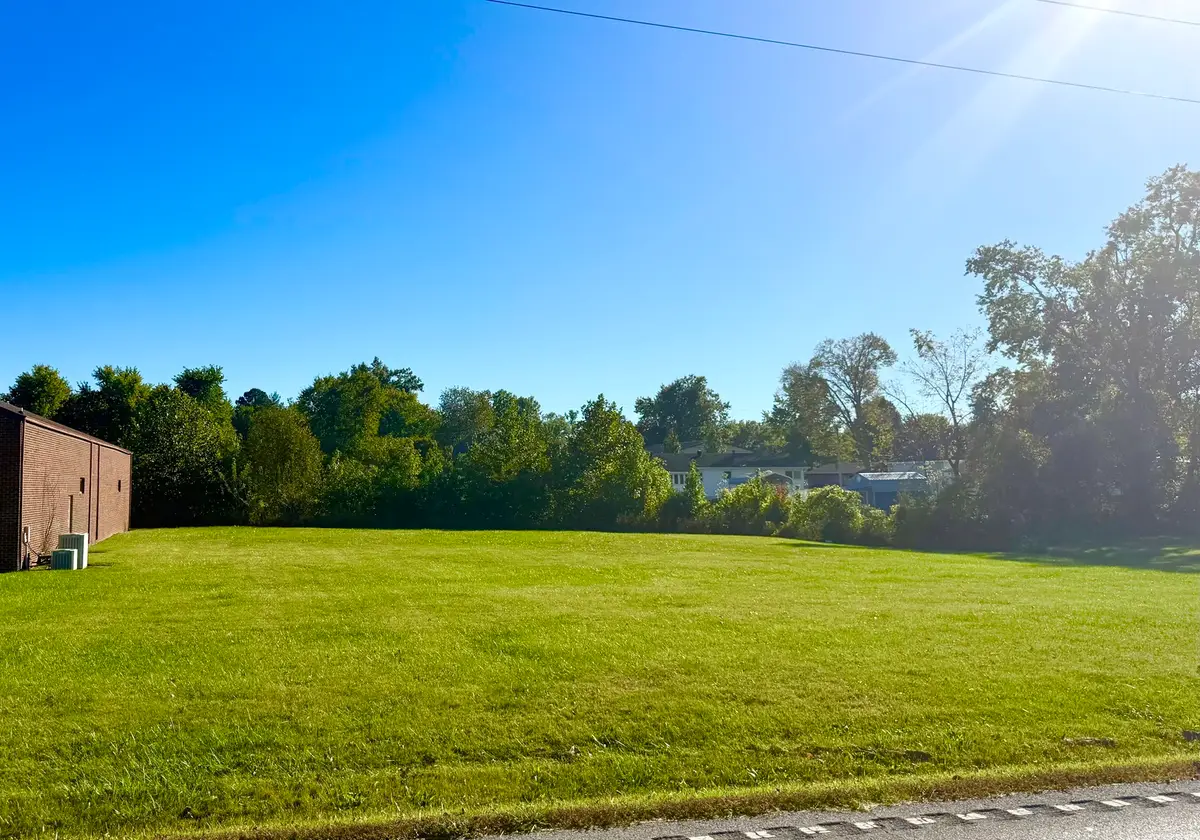 000 W College Street, Energy, IL 62933 - #1