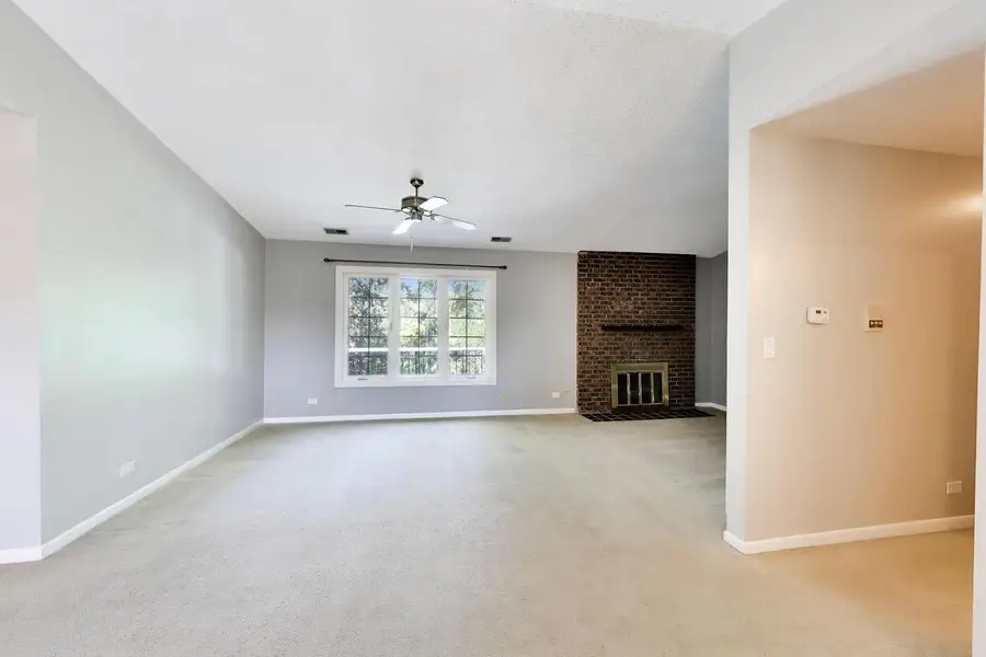 172 Grove Avenue #C, Des Plaines, IL 60016 - #3