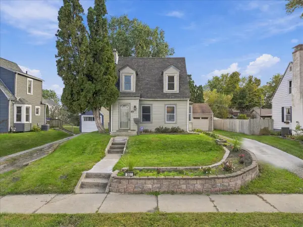 507 W 13th Street, Sterling, IL 61081