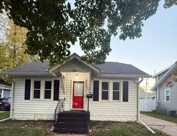 544 S Gladstone Avenue, Aurora, IL 60506