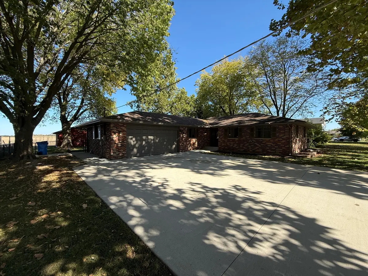 60 Oak Street, South Wilmington, IL 60474 - #1