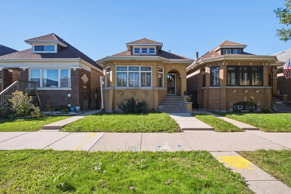5628 S Sacramento Avenue, Chicago, IL 60629 - #1