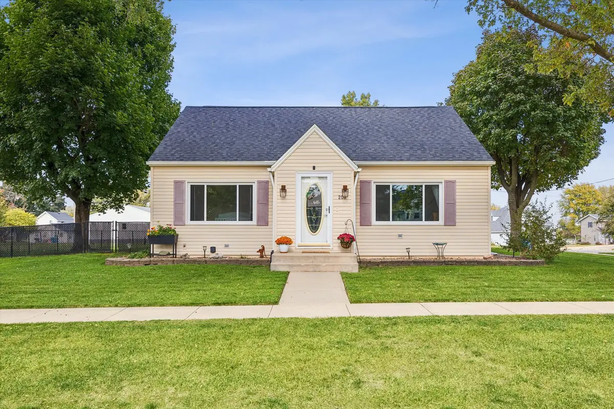 208 Grove Street, Calamus, IA 52729 - #1