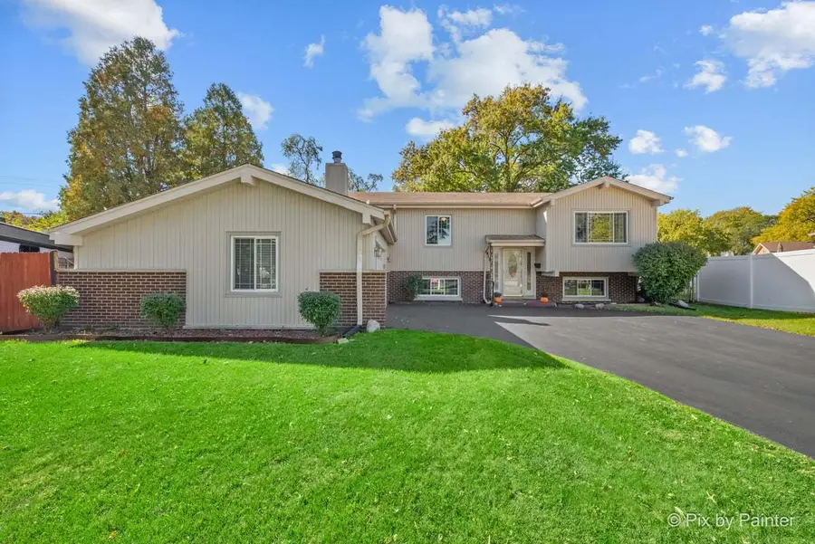 418 N Regal Court, Addison, IL 60101 - #3