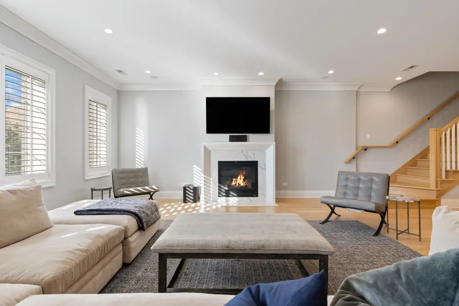 1142 W Diversey Parkway #3, Chicago, IL 60614 - #3
