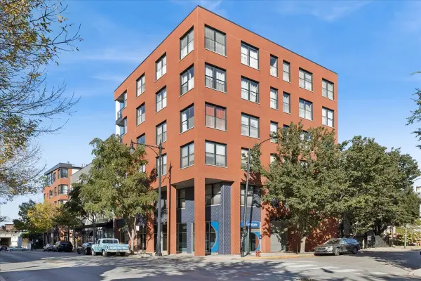 1621 S Halsted Street #402, Chicago, IL 60608