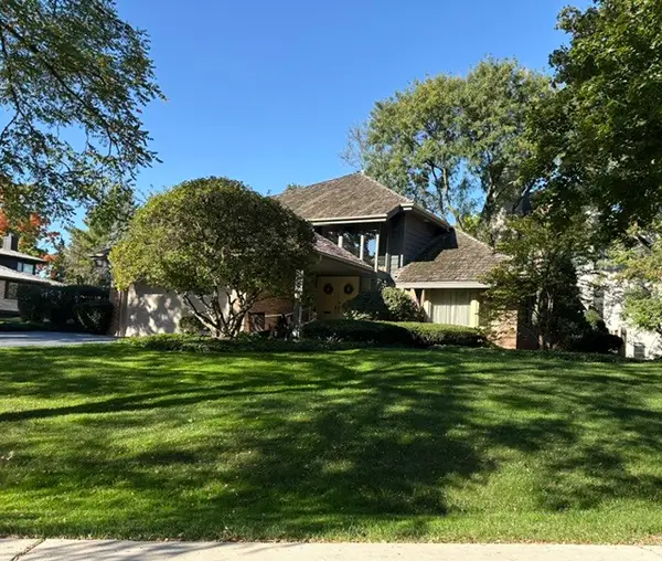 101 Ann Street, Clarendon Hills, IL 60514