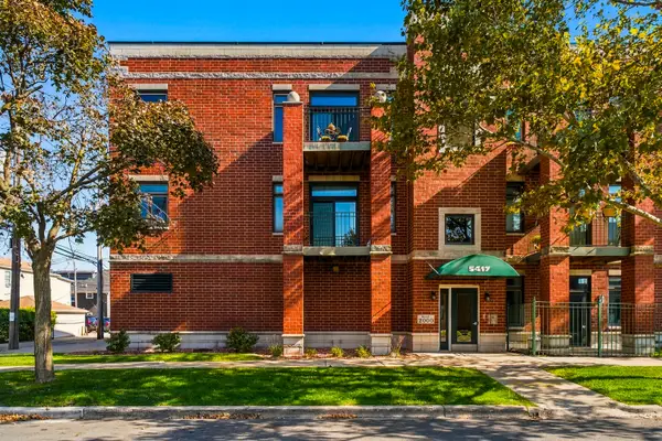 5417 S Melvina Avenue #303, Chicago, IL 60638