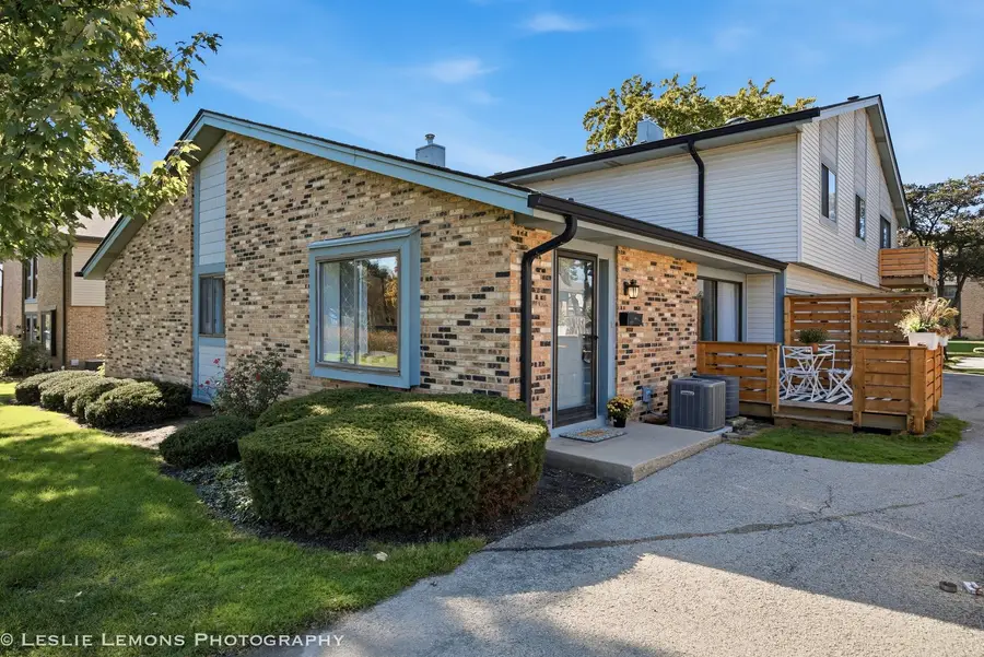 8329 Portsmouth Drive #C, Darien, IL 60561 - #3