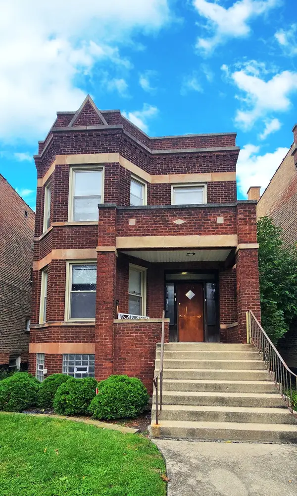 2114 Harvey Avenue, Berwyn, IL 60402