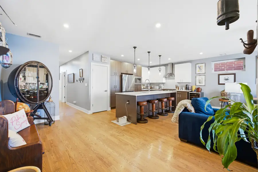 2703 W Belmont Avenue #4W, Chicago, IL 60618 - #2