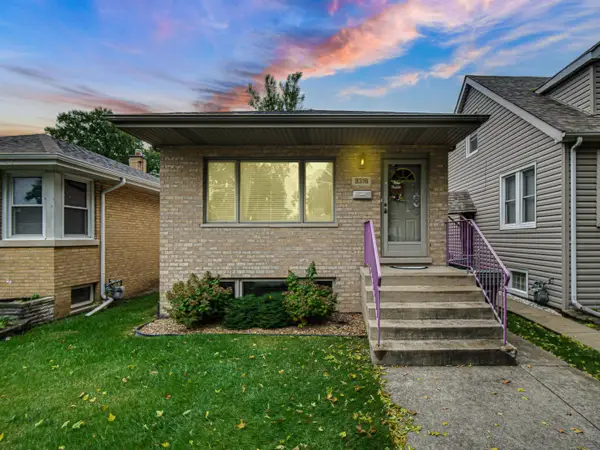 9316 S 54th Avenue, Oak Lawn, IL 60453