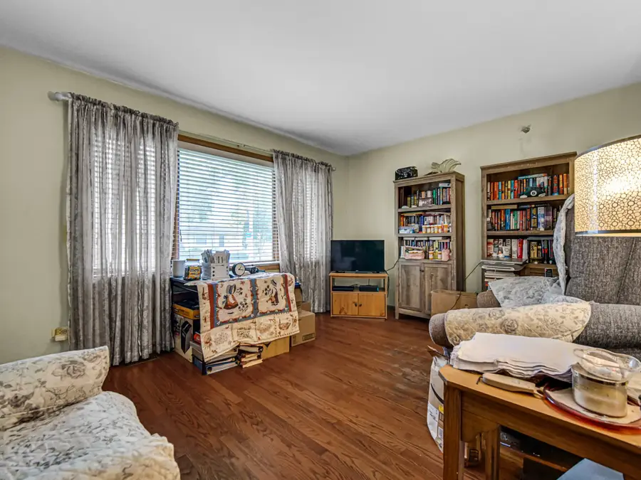 9316 S 54th Avenue, Oak Lawn, IL 60453 - #2