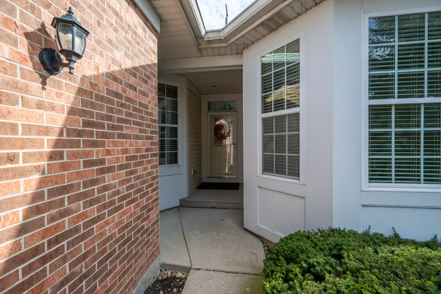 2857 Bond Circle #2857, Naperville, IL 60563 - #2