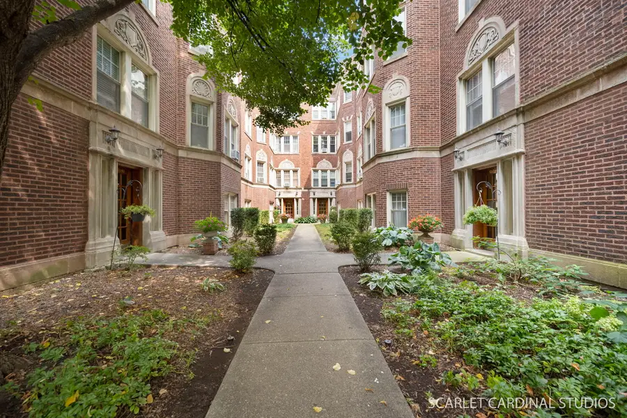 6137 N Hoyne Avenue #2, Chicago, IL 60659 - #2
