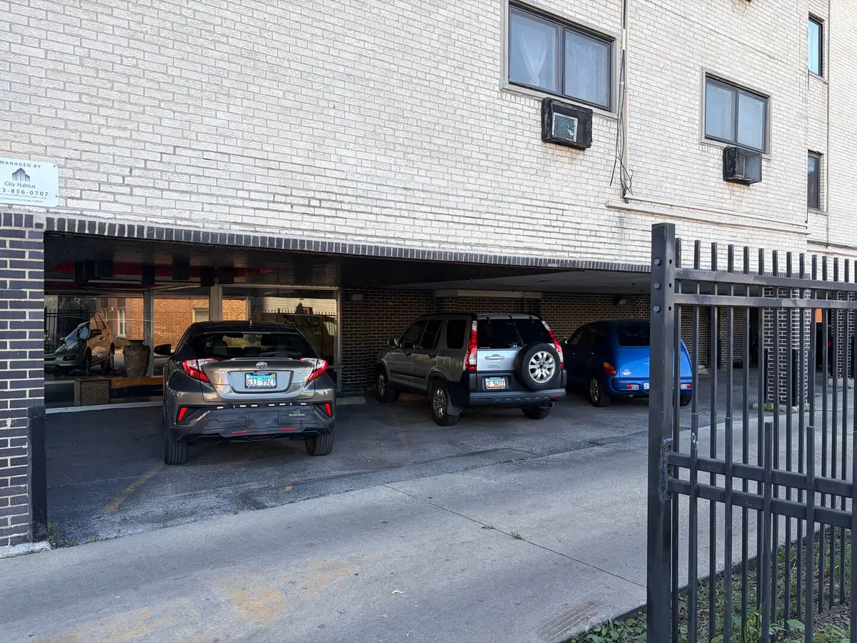 7540 N Ridge Boulevard #5A, Chicago, IL 60645 - #1