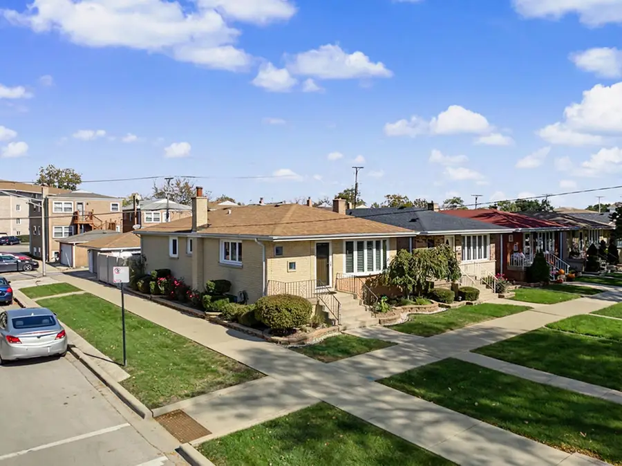 7058 W 63rd Place, Chicago, IL 60638 - #2