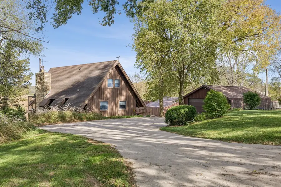 25844 264th Street, Princeton, IA 52768 - #2