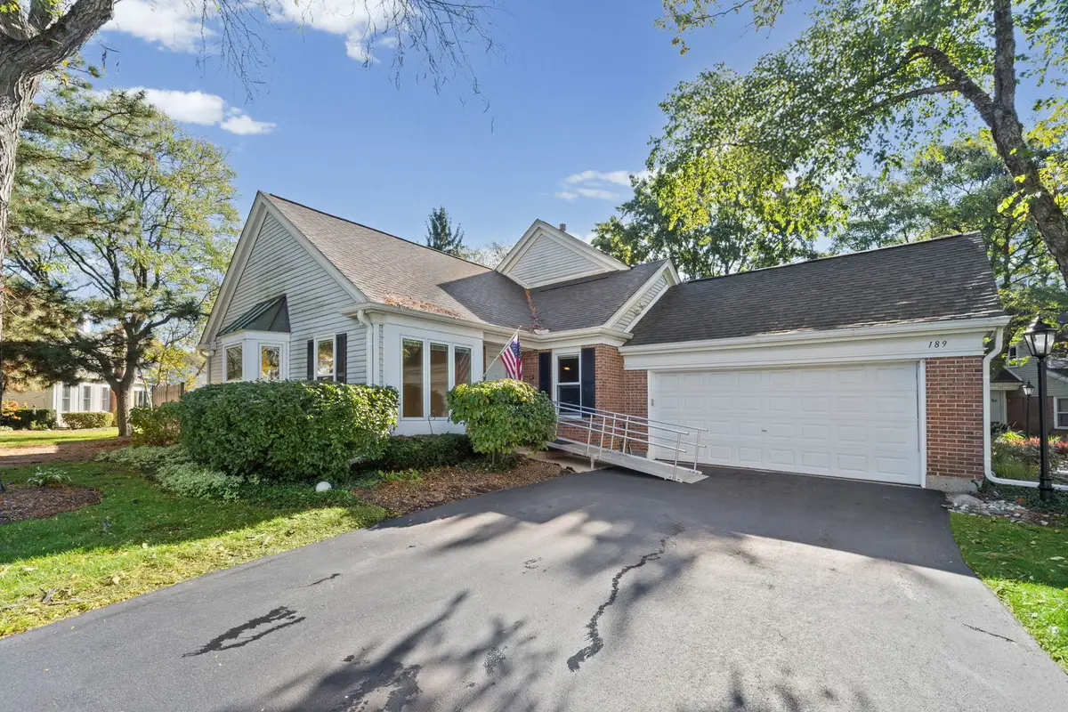 189 Country Club Drive, Prospect Heights, IL 60070 - #1