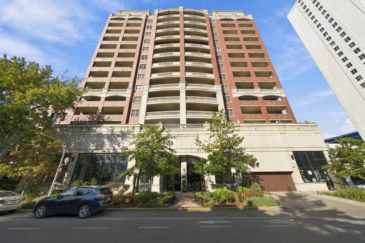 828 W Grace Street #1206, Chicago, IL 60613 - #1